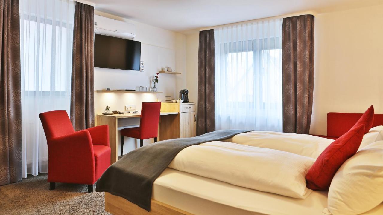 Hotel Restaurant Schiff Kappel-Grafenhausen Bagian luar foto
